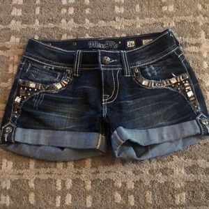 MissMe jean shorts size 26